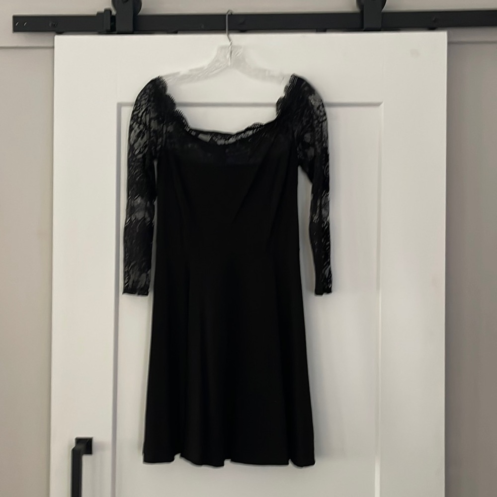 LBD BB Dakota Size 6